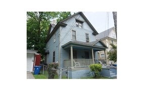 412 W Vine St, Kalamazoo, MI 49001