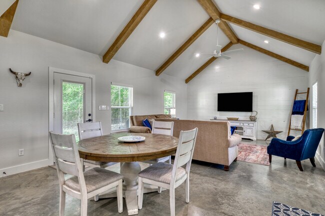 8300 Lone Star Rd unit ID1328077P, Washington, TX 77880 - photo 7