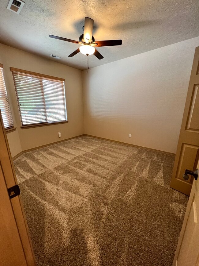 1616 Treehaven Ct, Grand Junction, CO 81506 - photo 3