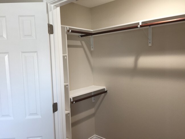 2241 Ridgeview Dr unit 2243, Kingsland, TX 78639 - photo 6