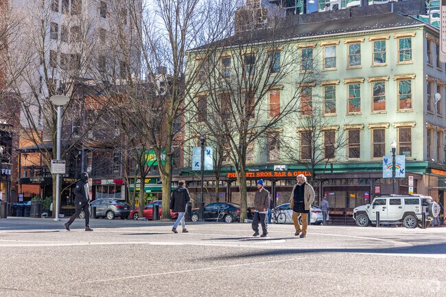 Market Square is always bustling with residents grabbing lunch or passing though.