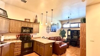 2450 S White Mountain Rd Unit A, Show Low, AZ 85901