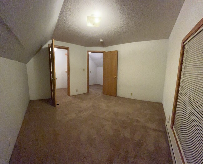 118 Conley Ave S unit 3, Thief River Falls, MN 56701 - photo 7