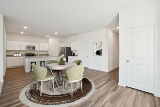 208 Connecticut Ct, Princeton, TX 75407