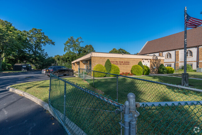 Side view of South Bay Junior Academy in Babylon.