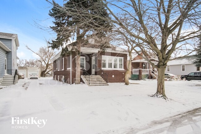 649 Price Ave, Calumet City, IL 60409 - photo 2