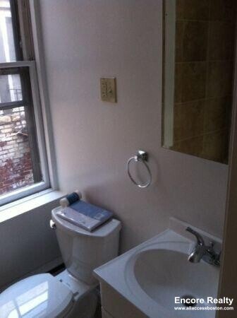 115 Salem St unit 22, Boston, MA 02113 - photo 4