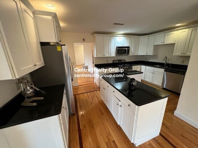 184 Austin St unit 2, West Newton, MA 02465 - photo 1