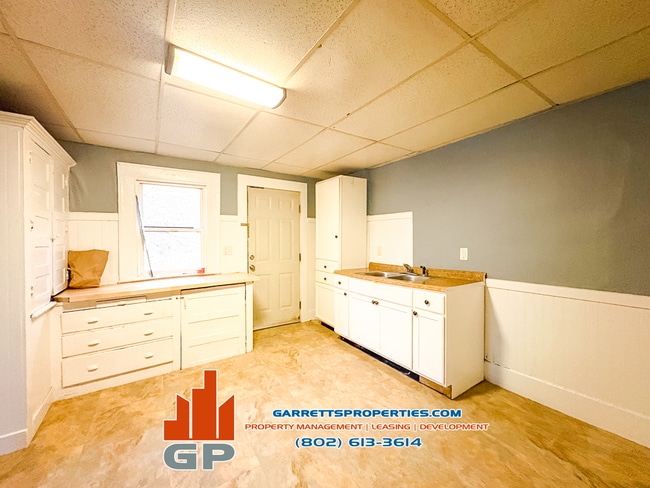 1 Bugbee Ave unit 1 Bugbee Av Unit 6, Barre, VT 05641 - photo 3