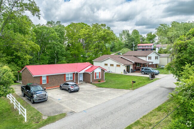 Homebuyers in Cannonsburg appreciate the simplicity and convenience of ranch-style residences.