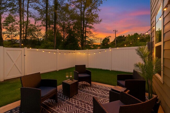 8021 Brightside Dr unit ID1284678P, Charlotte, NC 28217 - photo 6