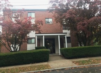 100 Grand View Ave Unit 4B, Quincy, MA 02170