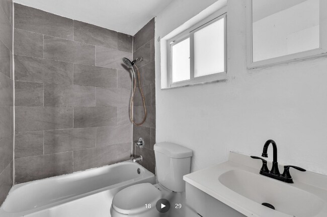 2160 NW 29th St unit 16, Oakland Park, FL 33311 - photo 5