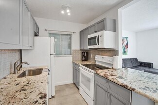 306 E Ocean Ave, Boynton Beach, FL 33435