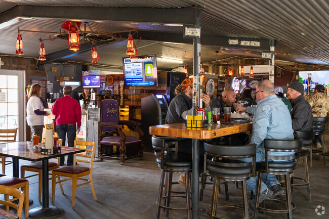Dillon's at Wester Trails Ranch serves classic American country favorites.