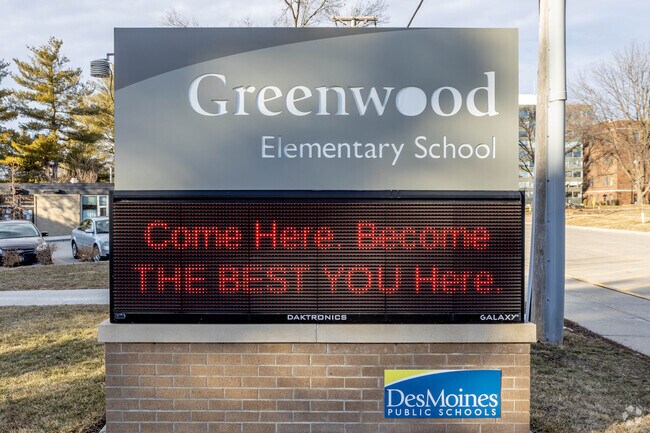 Greenwood Elementary is a beautiful school nestled in the Greenwood neighborhood.