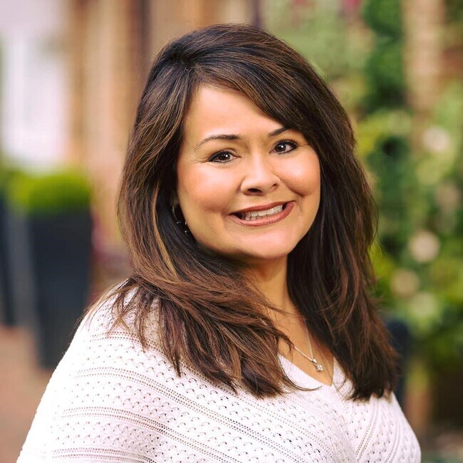 Marcella Covarrubias