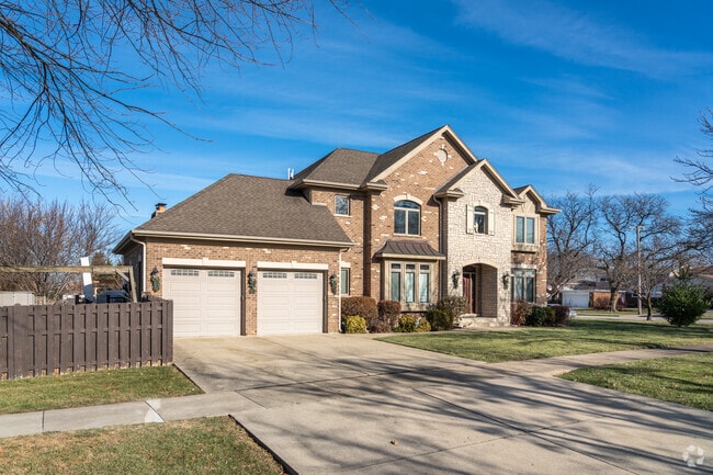 Larger new contemporary homes can be found for a higher price point in Courtland Park.
