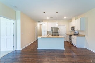 119 River Village Dr, Little River, SC 29566