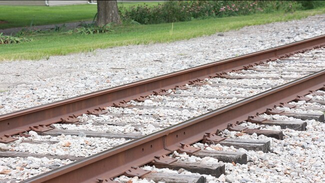 The railroad runs just west of Franklin Park.