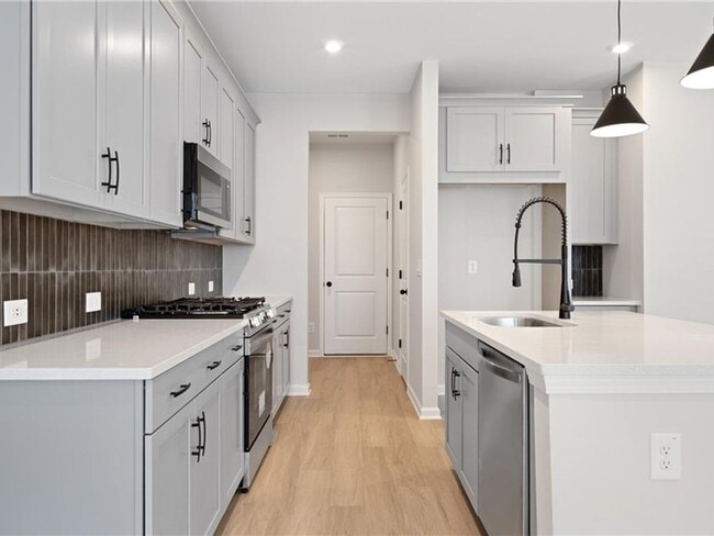 703 Smokey Quartz Way, Kennesaw, GA 30144 - photo 3