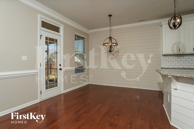 2456 Bearded Iris Ln, High Point, NC 27265 - photo 4