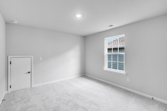 1610 Swallow Tail Dr, Cramerton, NC 28012 - photo 5