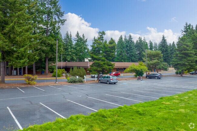 Hearthwood Elementary on NE Hearthwood Blvd serves K–5 students in east Vancouver.