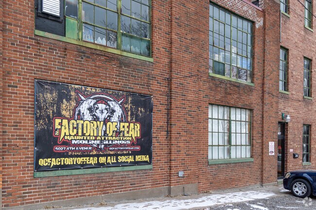 East End’s Factory of Fear keeps thrill-seekers screaming all year long.