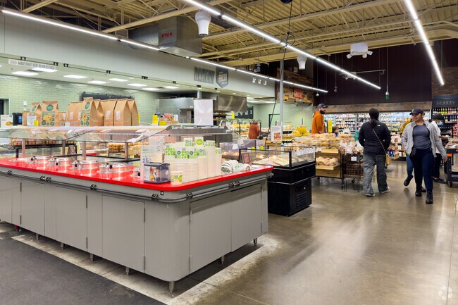 Convenient grocery stores like Whole Foods are readily available in Nora/Far Northside.