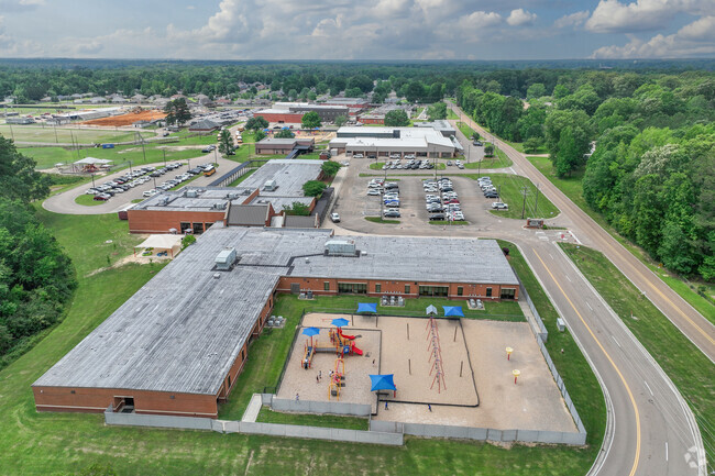 Steen Creek Elementary has a A rating on the website Niche.