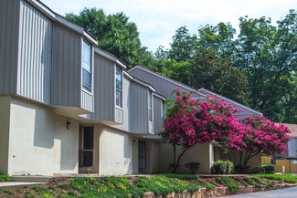3519 W Hill St, Clarkston, GA 30021