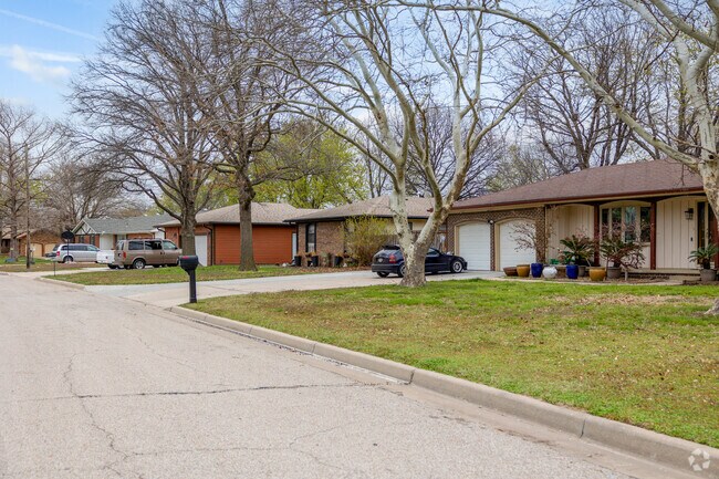 Two car garages are very common in Sherwood Glen.
