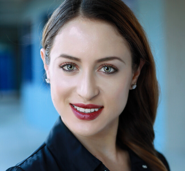 Agent Photo