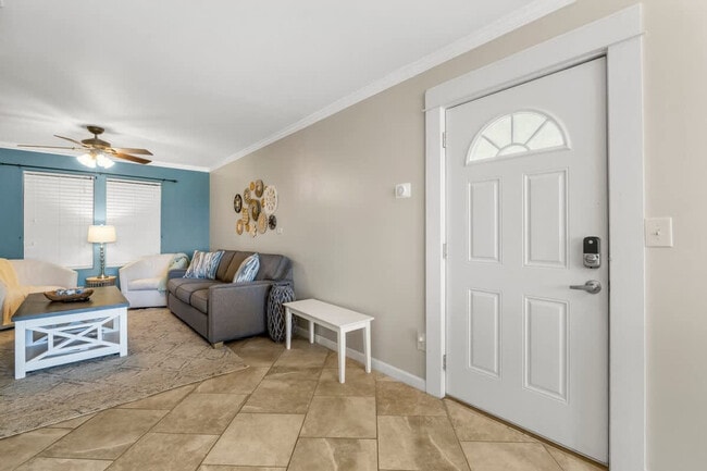 7405A Beach Dr unit ID1355031P, Panama City Beach, FL 32408 - photo 2