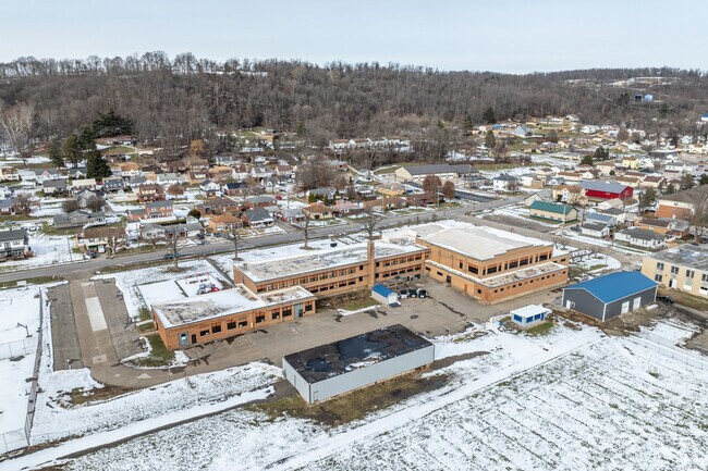 North Elementary School has a student-teacher ratio of 16 to 1.