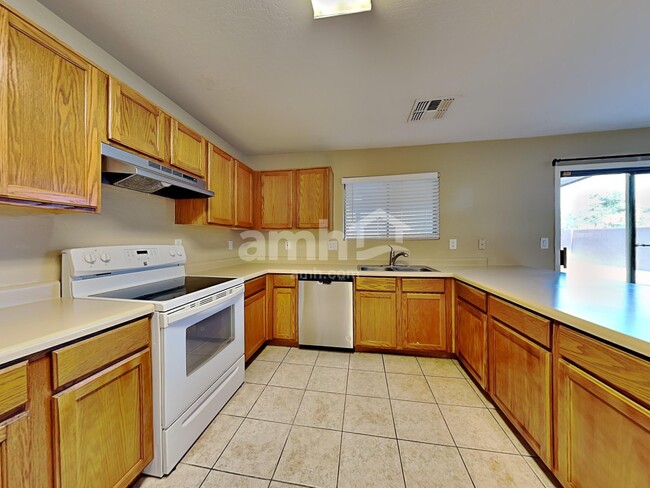 10006 W Miami St, Tolleson, AZ 85353 - photo 3