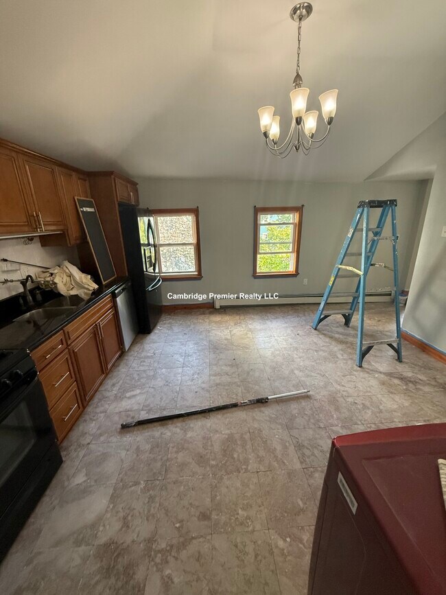 199 Harvard St, Cambridge, MA 02139