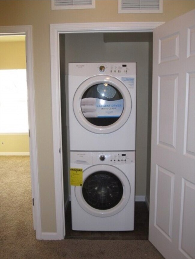 Washer & Dryer