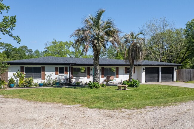 Bridge City home styles accommodate a variety of buyers tastes.