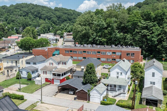 Students prepare for high school at Brooke Intermediate School North