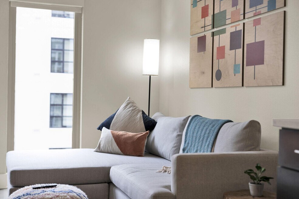 185 Channel St unit FL4-ID1050734P, San Francisco, CA 94158 - photo 1