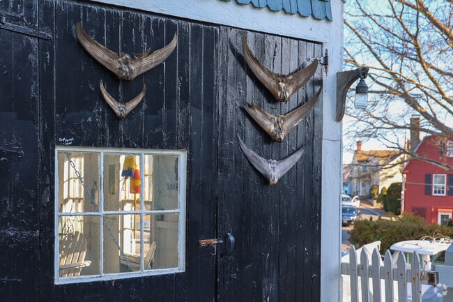 New England decor is shown throughout the town in Marblehead.