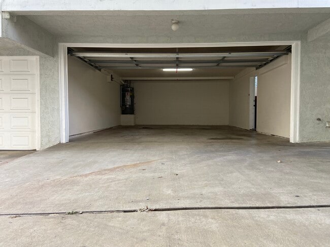 2117 Carnegie Ln unit 3, Redondo Beach, CA 90278 - photo 7