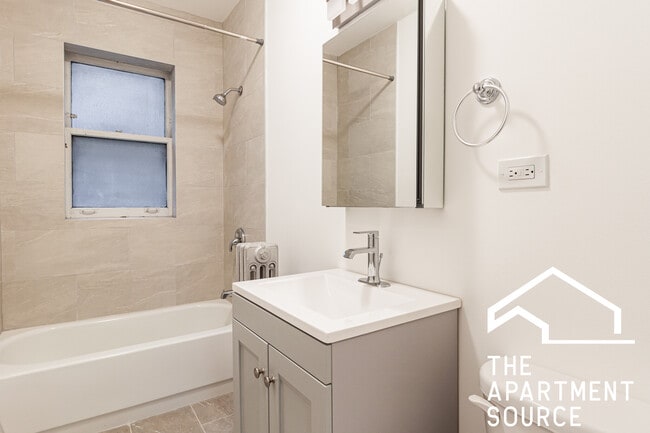 4500 N Ashland Ave unit 1N, Chicago, IL 60640 - photo 7