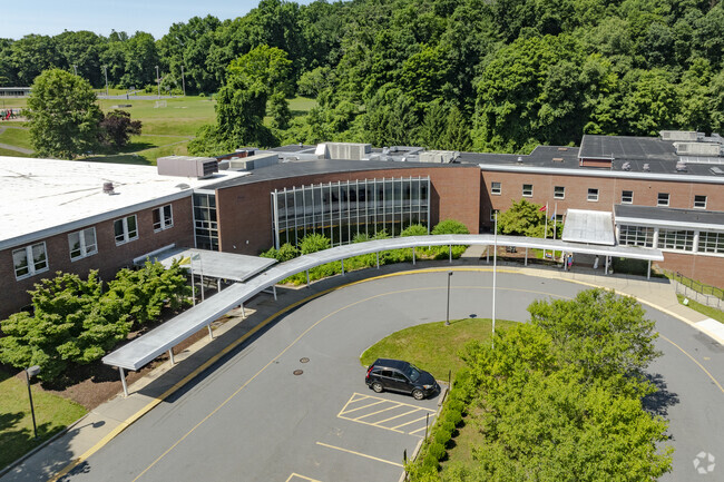 The Cider Mill School is located at 240 School Road in Wilton, CT.