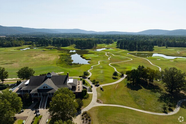 Hampton Cove Golf Course offers public access and scenic views in northern Alabama.