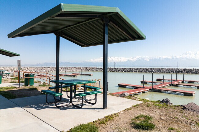 Utah Lake located next to Saratoga Springs is a popular destination for boating, fishing, and other water activities.