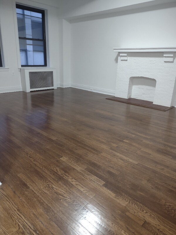 W 55th St 7th Ave unit 12, New York, NY 10019 - photo 2