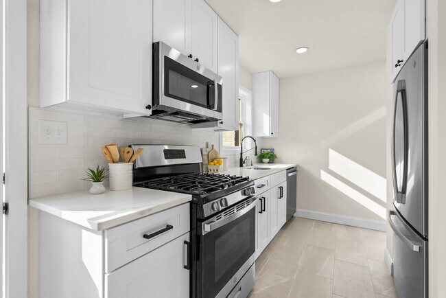 5004 Sargent Rd NE, Washington, DC 20017 - photo 7